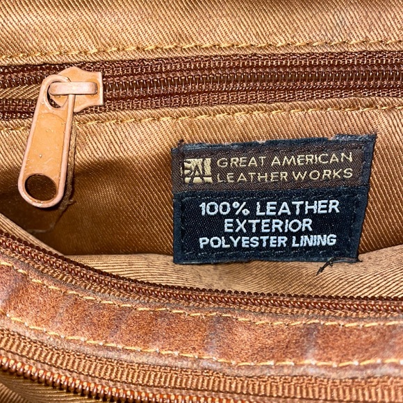 100% Leather Shoulder Purse Brown - Picture 4 of 14